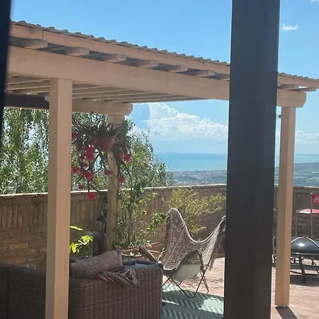 Con Vista Mare E Piscina A Casa Vusciche Apartment