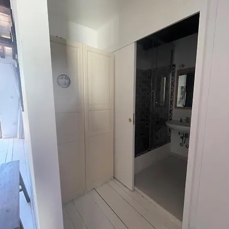 Casa Vusciche Lumen Sea View Apartmán *